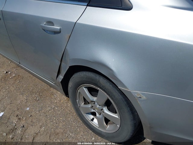 1G1PC5SB0E7449249 Chevrolet Cruze 1lt Auto