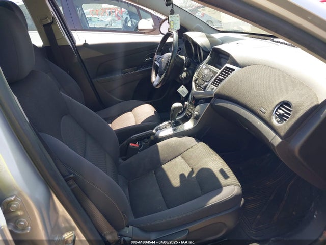 1G1PC5SB0E7449249 Chevrolet Cruze 1lt Auto