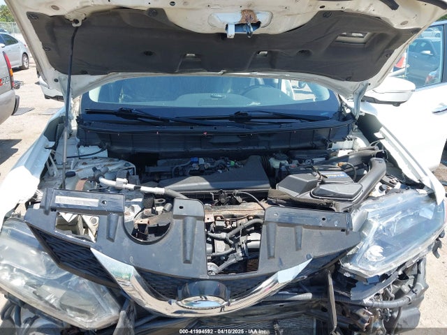 5N1AT2MV3FC766613 Nissan Rogue Sl