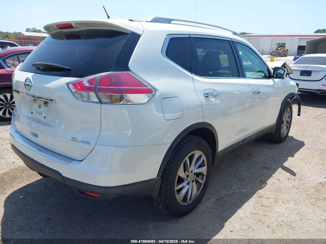 5N1AT2MV3FC766613 Nissan Rogue Sl