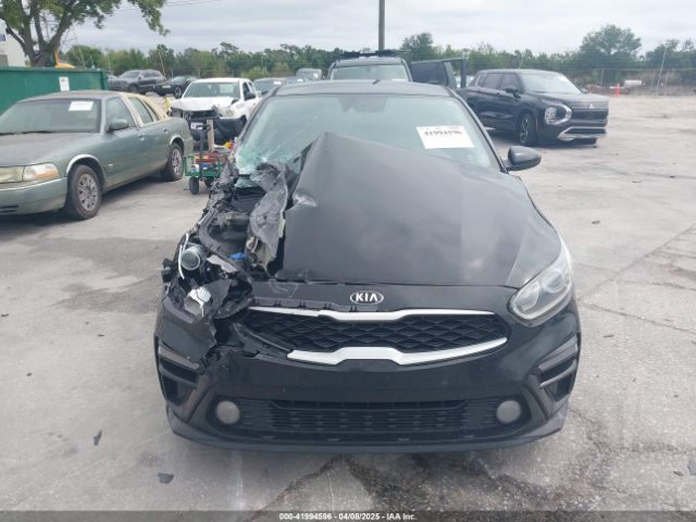 3KPF24AD1KE013301 KIA Forte Lxs