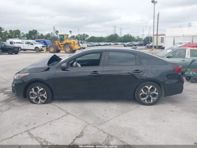 3KPF24AD1KE013301 KIA Forte Lxs