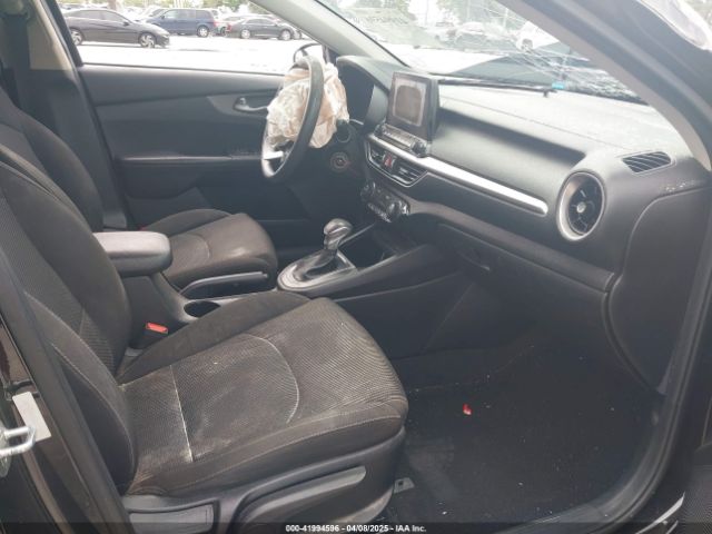 3KPF24AD1KE013301 KIA Forte Lxs