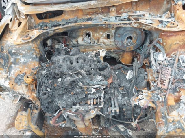 KM8SM4HF1GU155216 Hyundai Santa Fe Se