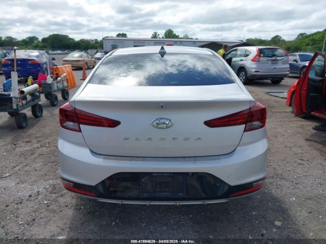 5NPD84LF0KH475722 Hyundai ELANTRA SEL