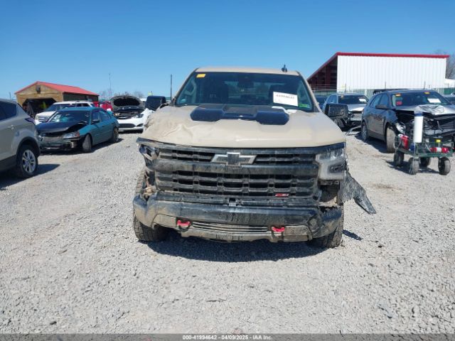 3GCUDFED1NG689442 Chevrolet Silverado 1500 4wd  Short Bed Lt Trail Boss