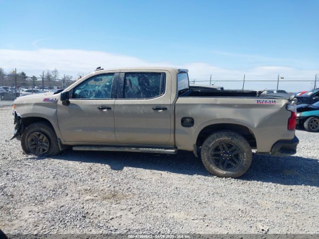3GCUDFED1NG689442 Chevrolet Silverado 1500 4wd  Short Bed Lt Trail Boss