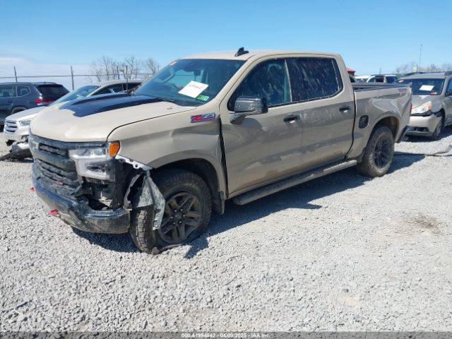 3GCUDFED1NG689442 Chevrolet Silverado 1500 4wd  Short Bed Lt Trail Boss
