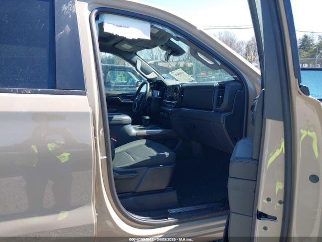 3GCUDFED1NG689442 Chevrolet Silverado 1500 4wd  Short Bed Lt Trail Boss