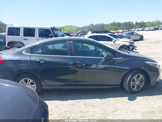 1G1BE5SM0J7143782 Chevrolet Cruze Lt Auto