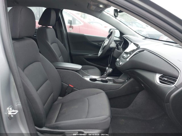 1G1ZD5ST2PF229604 Chevrolet Malibu Fwd 1lt