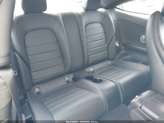 WDDWJ8EB1KF836857 Mercedes-Benz C 300 4matic