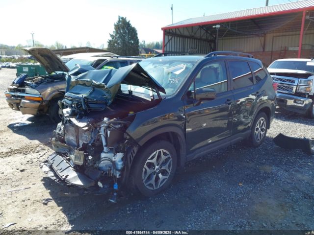 JF2SKADC3RH425807 Subaru Forester Premium