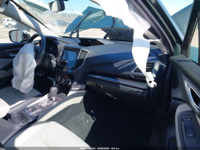 JF2SKADC3RH425807 Subaru Forester Premium