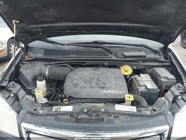 2C4RC1BG6ER225664 Chrysler Town & Country Touring