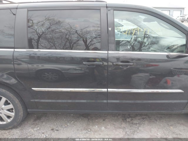 2C4RC1BG6ER225664 Chrysler Town & Country Touring