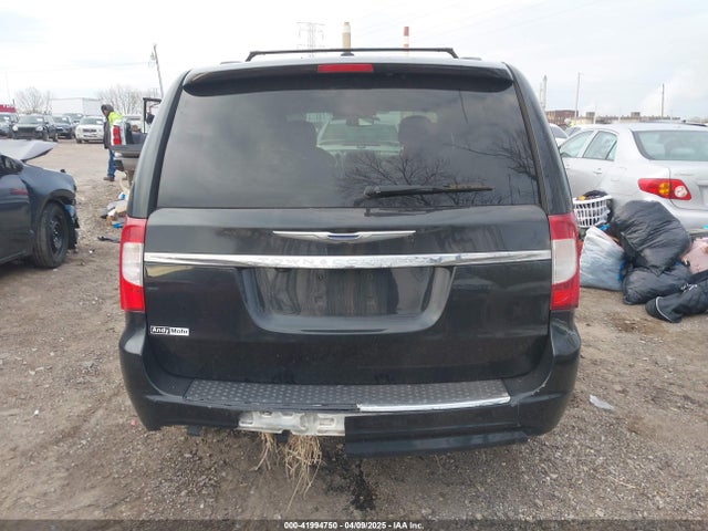 2C4RC1BG6ER225664 Chrysler Town & Country Touring