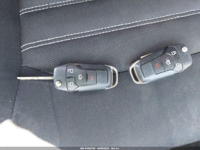 3FA6P0HD0FR307552 Ford FUSION SE