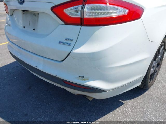 3FA6P0HD0FR307552 Ford FUSION SE