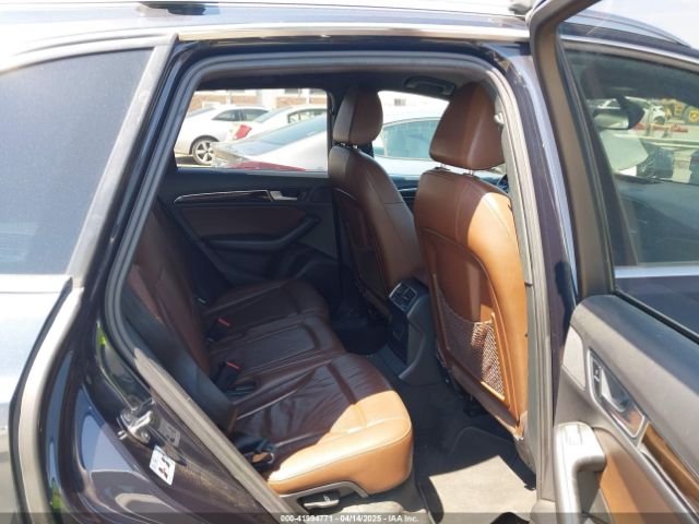 WA1CFAFP4EA031687 Audi Q5 2.0t Premium