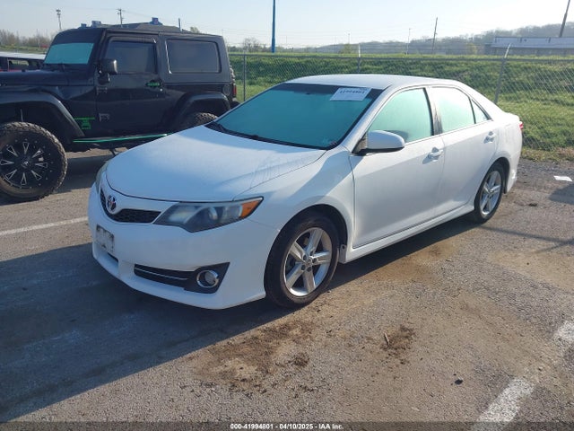Toyota CAMRY SE 2014 4T1BF1FKXEU306284 Image 2