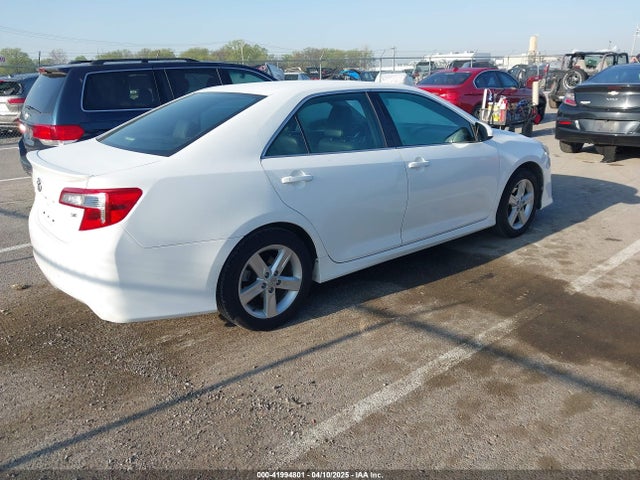 Toyota CAMRY SE 2014 4T1BF1FKXEU306284 Image 4