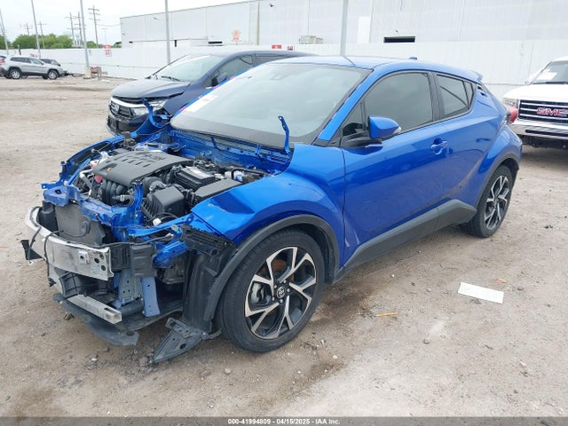 JTNKHMBX7L1077218 Toyota C-HR XLE