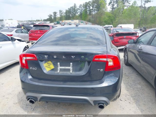 YV126MFL8H2425928 Volvo S60 T5 Dynamic