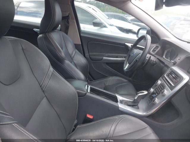 YV126MFL8H2425928 Volvo S60 T5 Dynamic