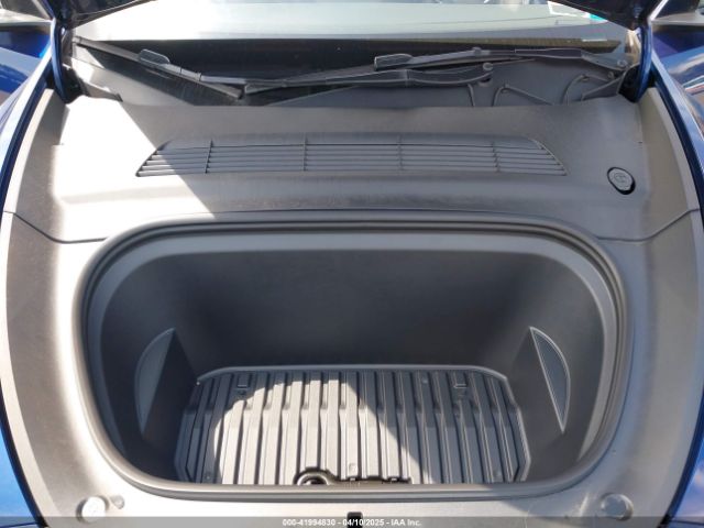 2023 TESLA MODEL Y 7SAYGAEE0PF892595 Photo 9