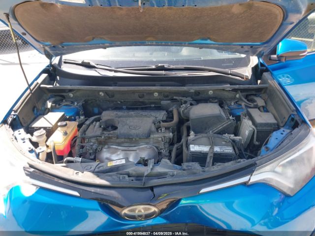 JTMWFREV2JJ168557 Toyota Rav4 Xle