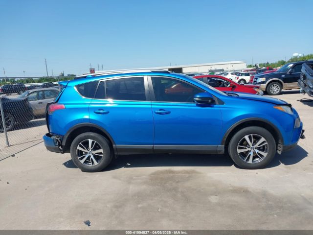 JTMWFREV2JJ168557 Toyota Rav4 Xle