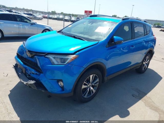 JTMWFREV2JJ168557 Toyota Rav4 Xle