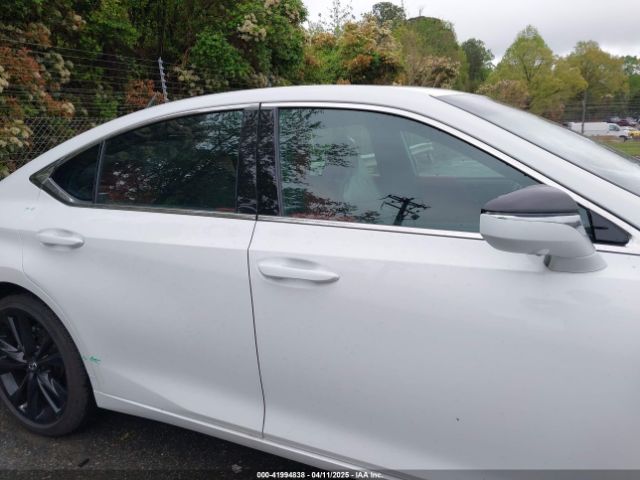 58ABA1C13RU038476 Lexus Es 300h F Sport Handling