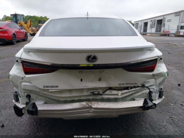 58ABA1C13RU038476 Lexus Es 300h F Sport Handling