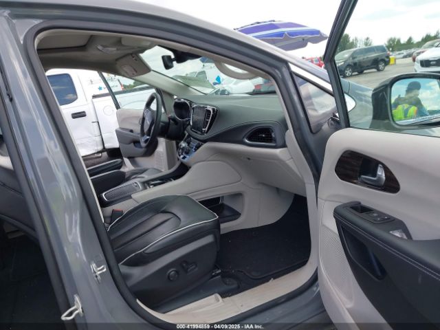 2023 CHRYSLER PACIFICA 2C4RC1GG8PR559478 Photo 4