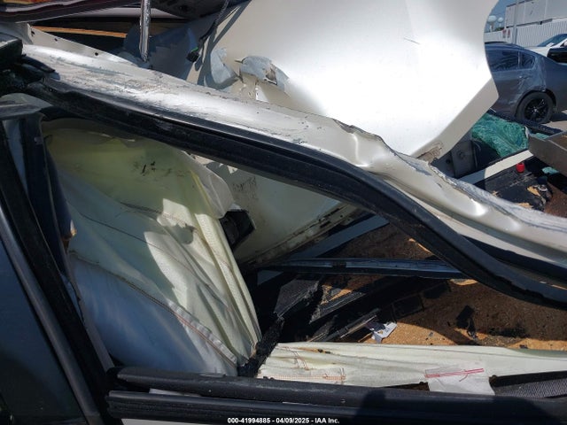 2009 CADILLAC SRX 1GYEE637390113743 Photo 4