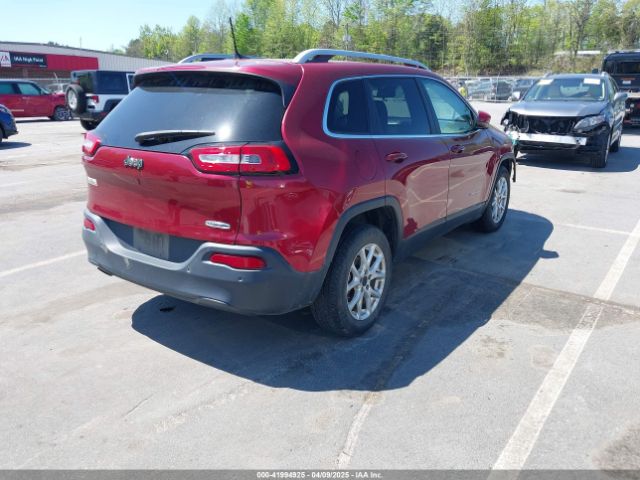 1C4PJLCB0HW661255 Jeep Cherokee Latitude Fwd