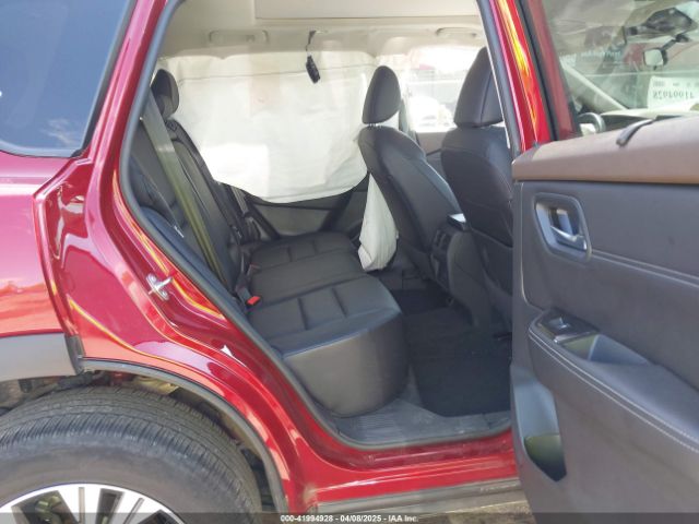 5N1BT3BA8PC864399 Nissan Rogue Sv Fwd