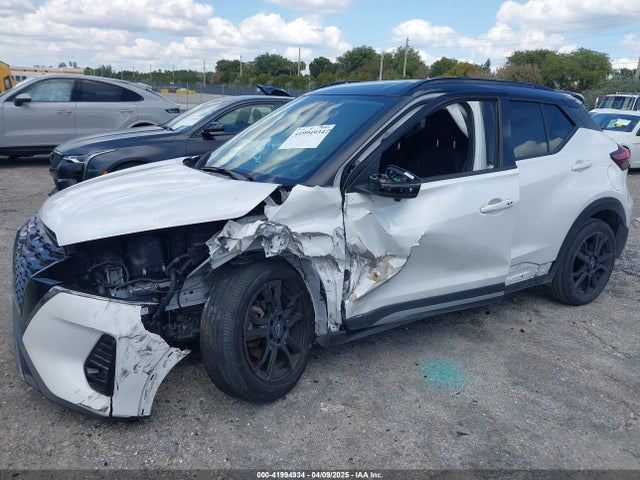 3N1CP5DV4PL532363 Nissan Kicks Sr Xtronic Cvt