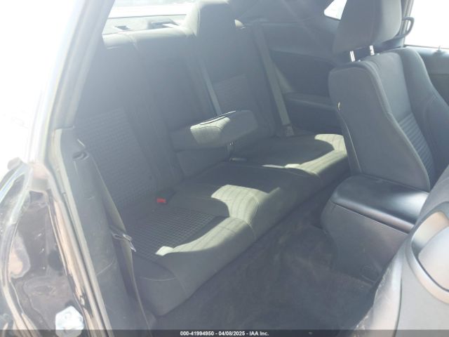2C3CDZAG5KH561606 Dodge Challenger Sxt