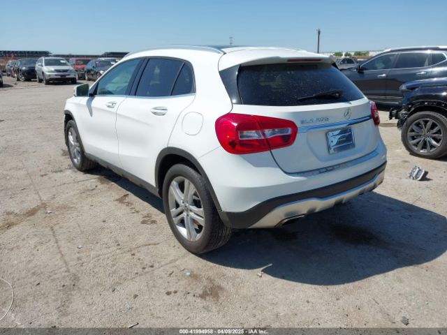 WDCTG4EB4KJ601901 Mercedes-Benz GLA 250