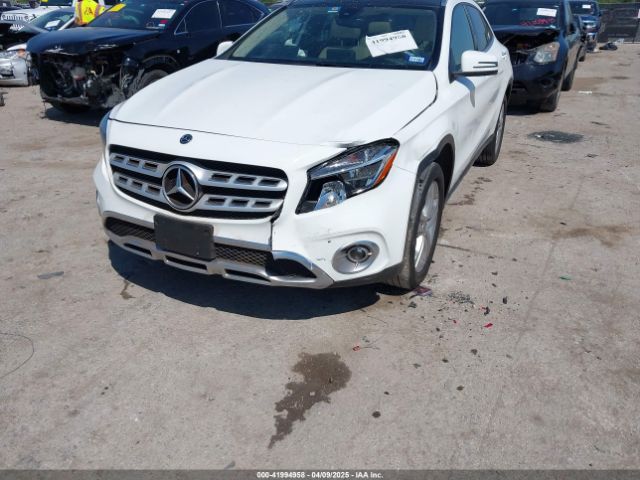 WDCTG4EB4KJ601901 Mercedes-Benz GLA 250