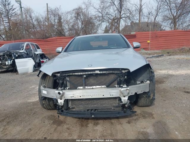 WDDZF4KB0HA091682 Mercedes-Benz E 300 4matic
