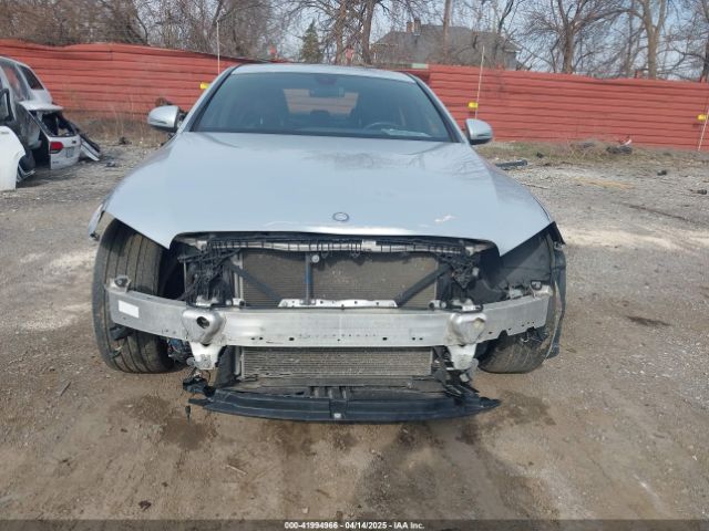 WDDZF4KB0HA091682 Mercedes-Benz E 300 4matic