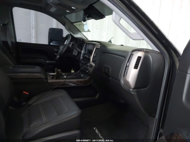 1GT12UE82GF207890 GMC Sierra 2500hd Denali