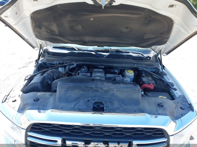 3C6UR5CLXLG217797 RAM 2500 Tradesman  4x4 6'4 Box
