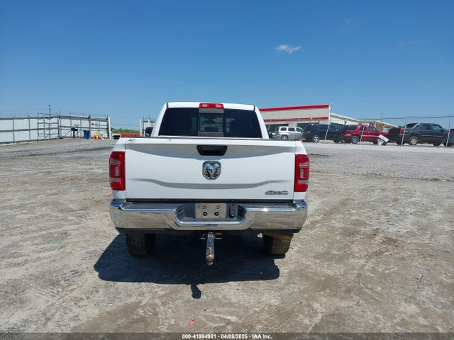 3C6UR5CLXLG217797 RAM 2500 Tradesman  4x4 6'4 Box