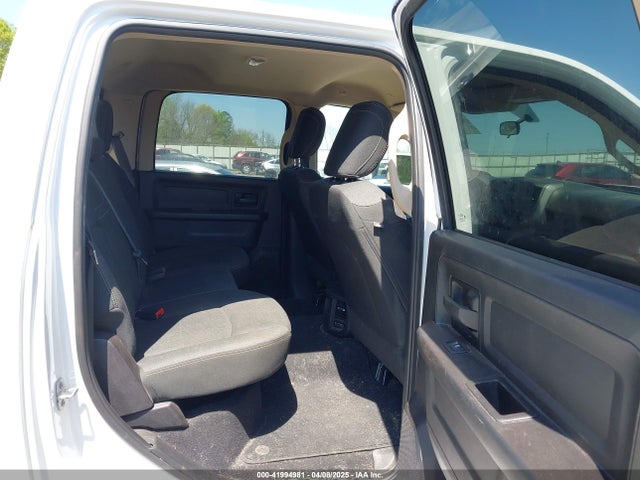 3C6UR5CLXLG217797 RAM 2500 Tradesman  4x4 6'4 Box