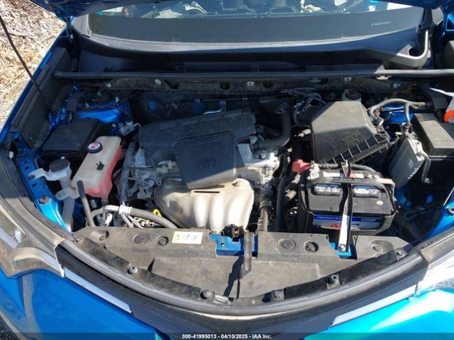 JTMBFREV3HJ145278 Toyota RAV4 LE